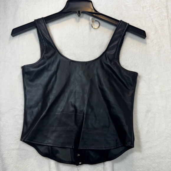 Forever 21 Crop Top Womens Size Medium Black Faux Leather Goth Coquette - Picture 7 of 7